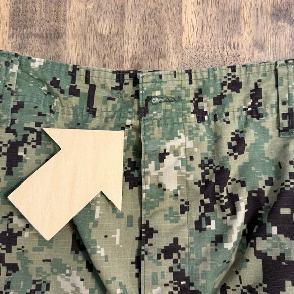 US Navy NWU Working Uniform Type III Trouser AOR2 Digital Camouflage 33 Regular - Picture 7 of 11